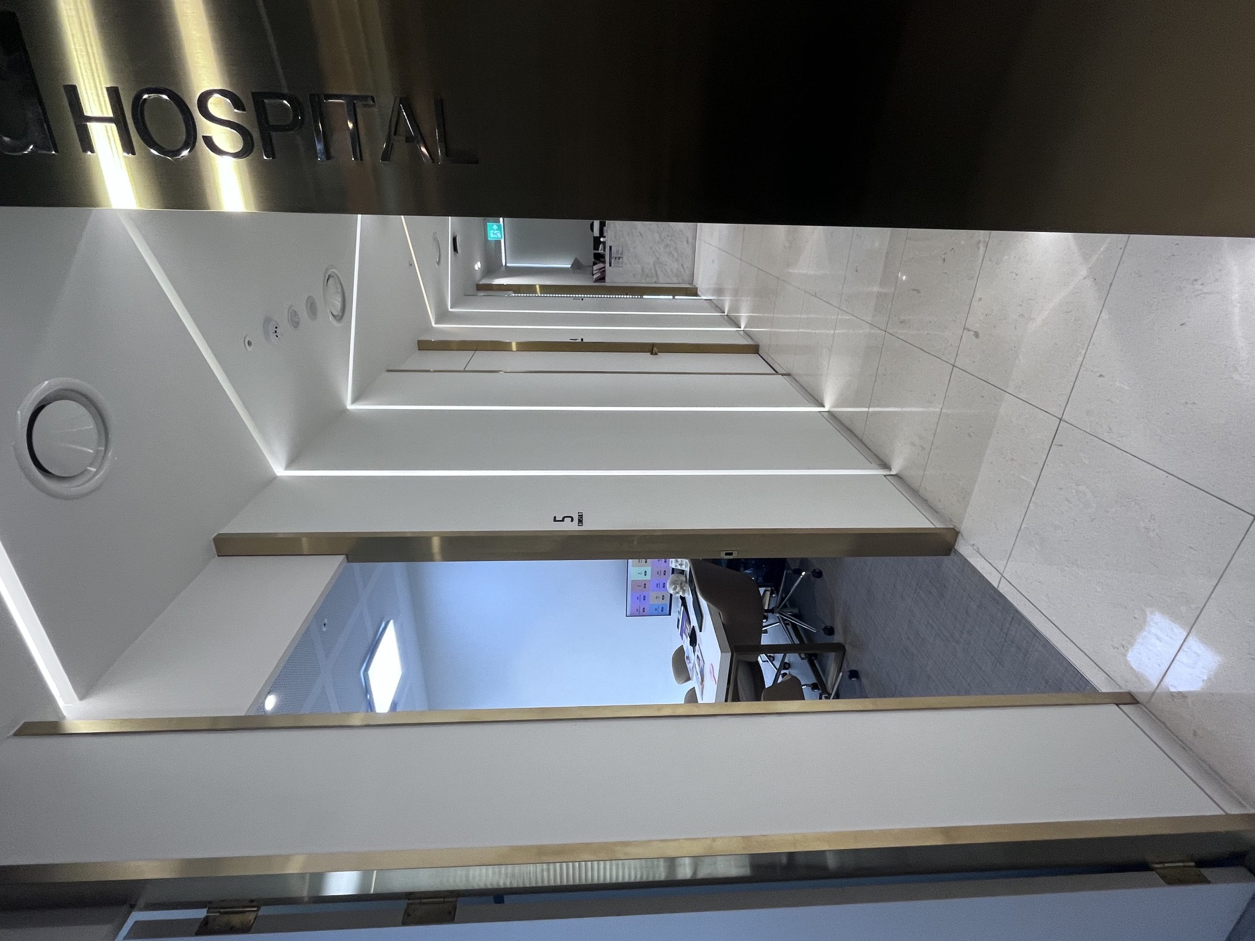 ID醫院韓國假體隆胸整形外科