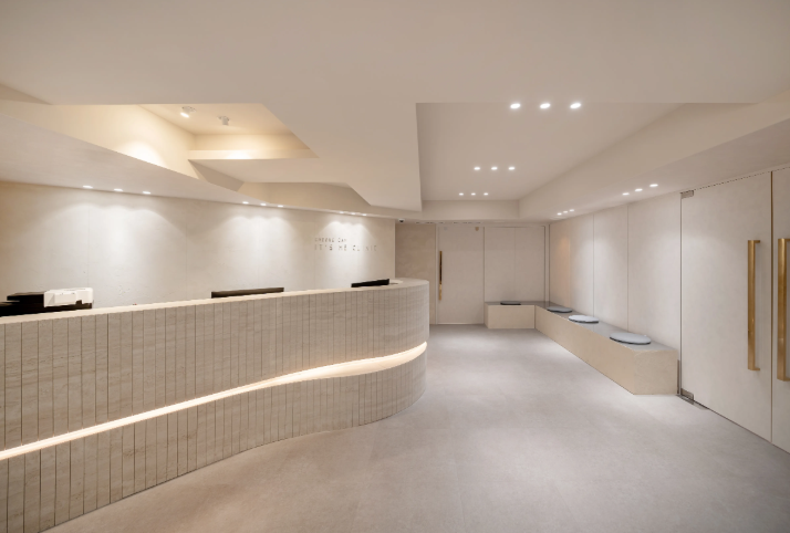 清潭tisme皮膚科前台