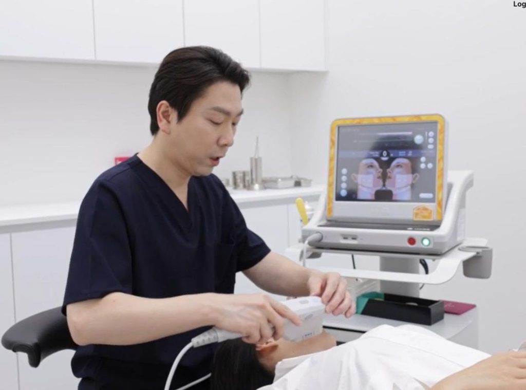 韓國本顏皮膚科醫生治療