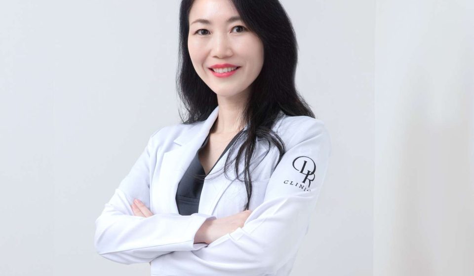 여러 곳의 강남 피부과를 살펴본 끝에 결국 디아르를 선택했습니다. 세 명의 원장님들이 각기 다른 부위를 진료해 주셔서 정말 안심이 되었습니다.缩略图