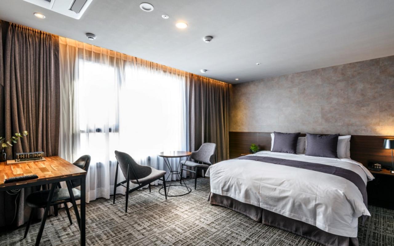 Hotel With Jeju 내부 - WITH皮膚科大樓環境