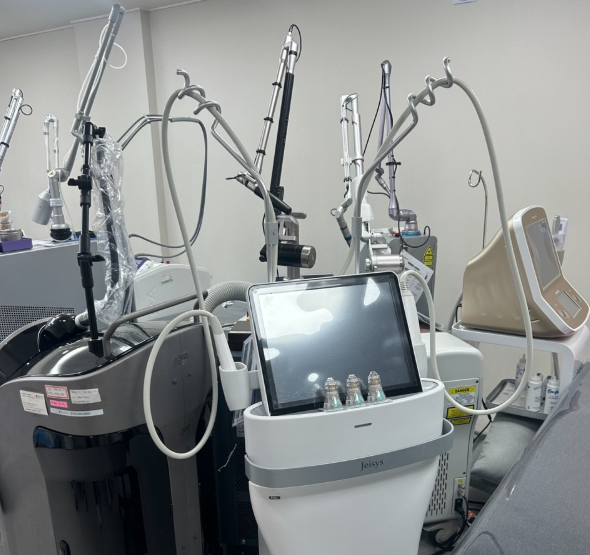 韓國Barog皮膚科江南店設備超多