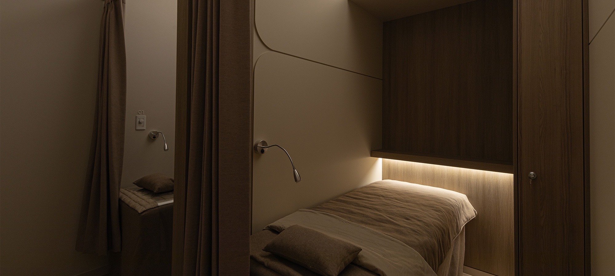 韓國Alive皮膚科怎麼樣?紅標專門醫徐晟洛,抗衰激光,注射填充特色,Naver 4.94分,儀器超全哦插图8 Alive皮膚科VIP治療室