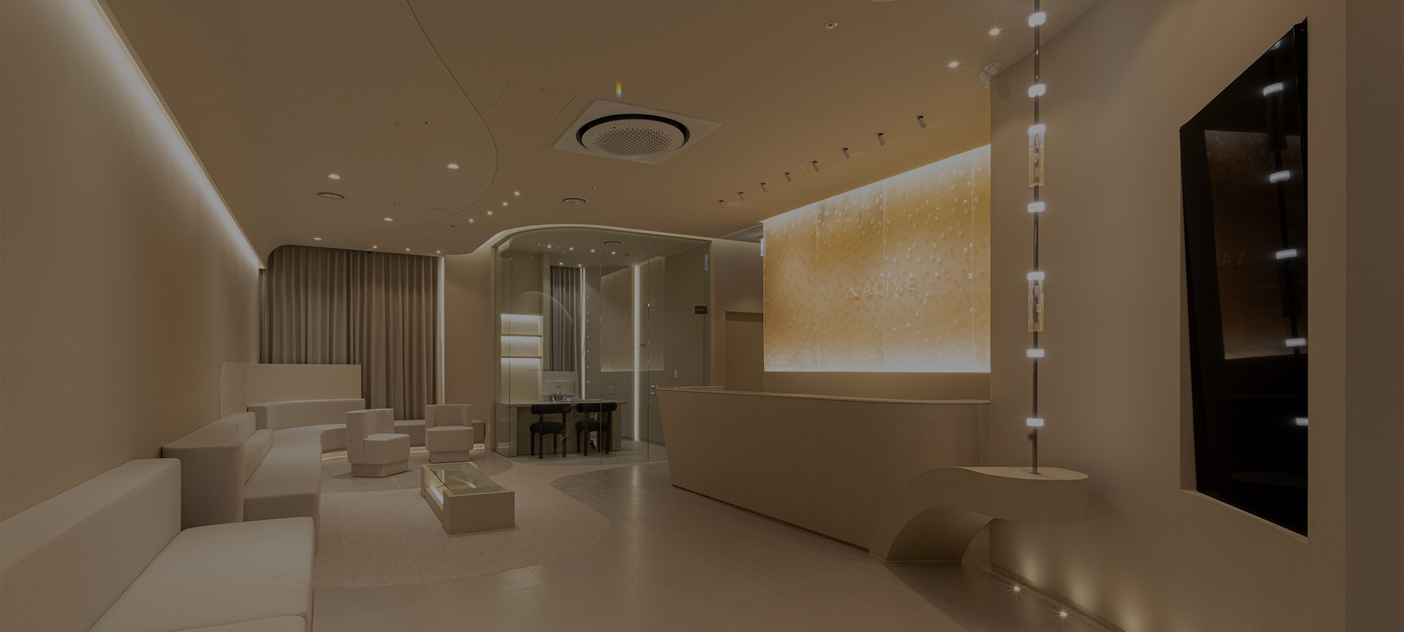 韓國Alive皮膚科怎麼樣?紅標專門醫徐晟洛,抗衰激光,注射填充特色,Naver 4.94分,儀器超全哦插图6 Alive皮膚科接待區