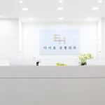 半夜三點突然決定要衝韓國EH整形醫院怎麼預約啊急死，還好BeautsGO凌晨也能操作她穿著睡衣就約好了缩略图