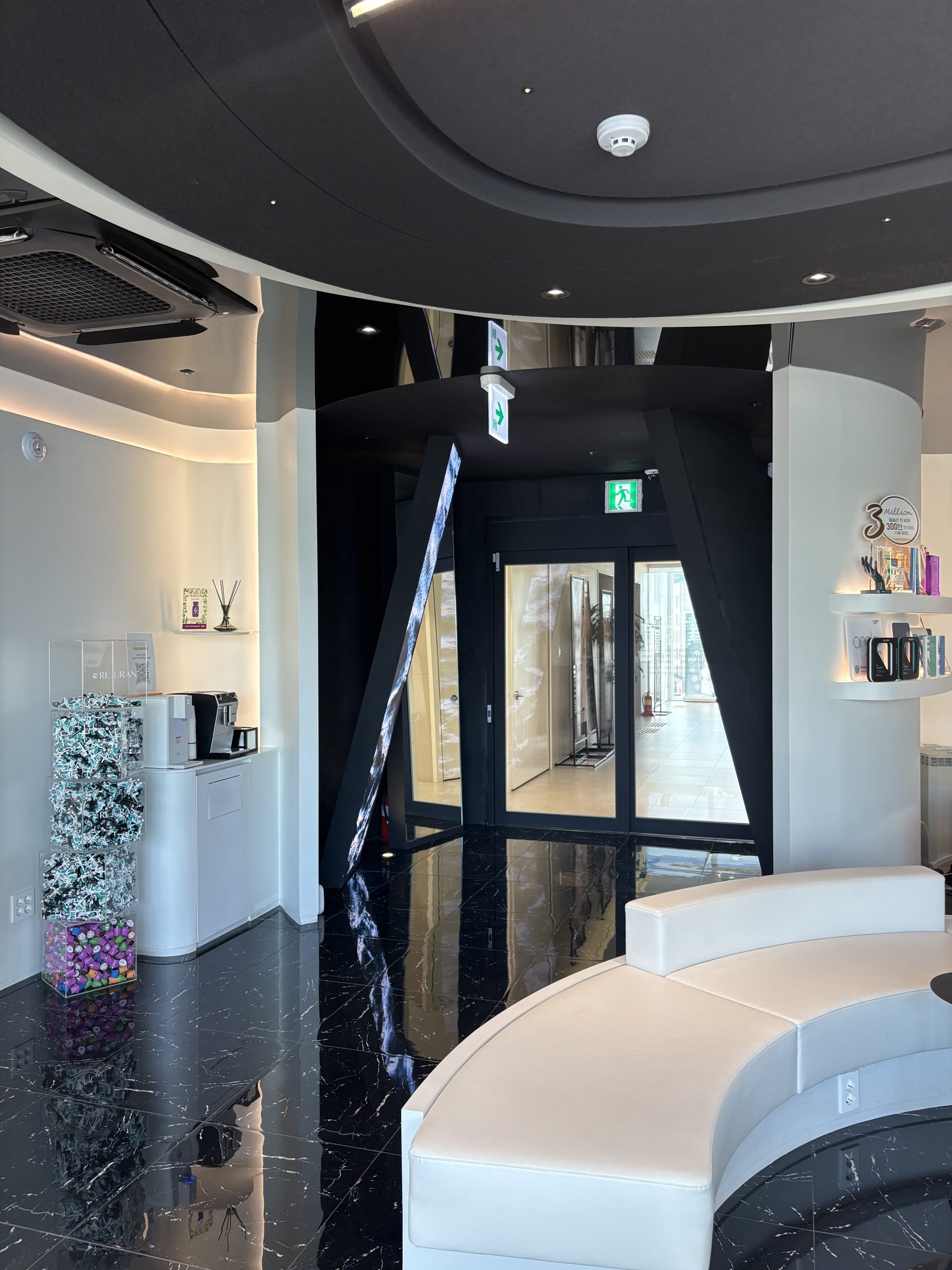 本杰明皮膚科內部