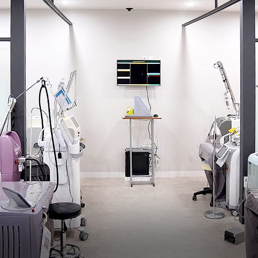 The treatment rooms at Jryn’s Dermatology clinic in Busan