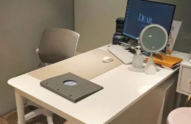 清潭Dear皮膚科營業時間完整攻略｜週一週四夜診至20:30，週末營業時間及預約方式一次整理插图1